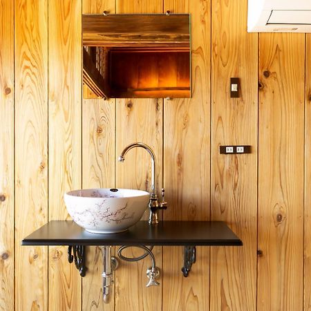 屋久杉楼 七福 Hotel Yakushima  Exterior photo