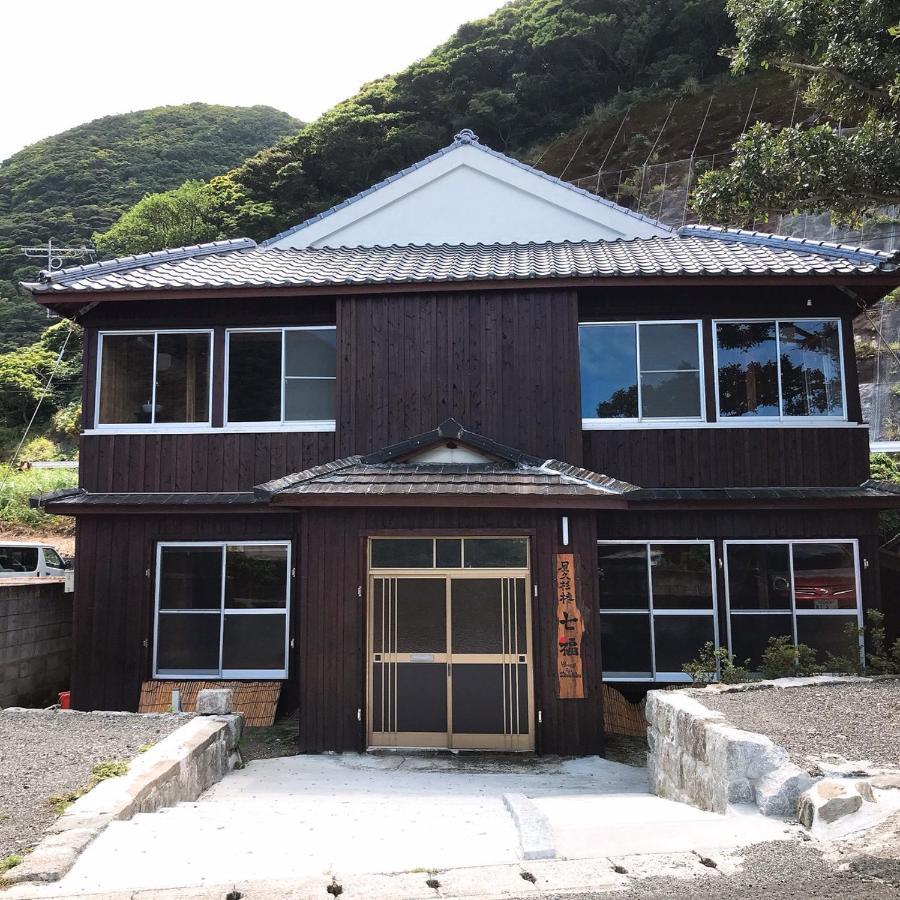 屋久杉楼 七福 Hotel Yakushima  Exterior photo