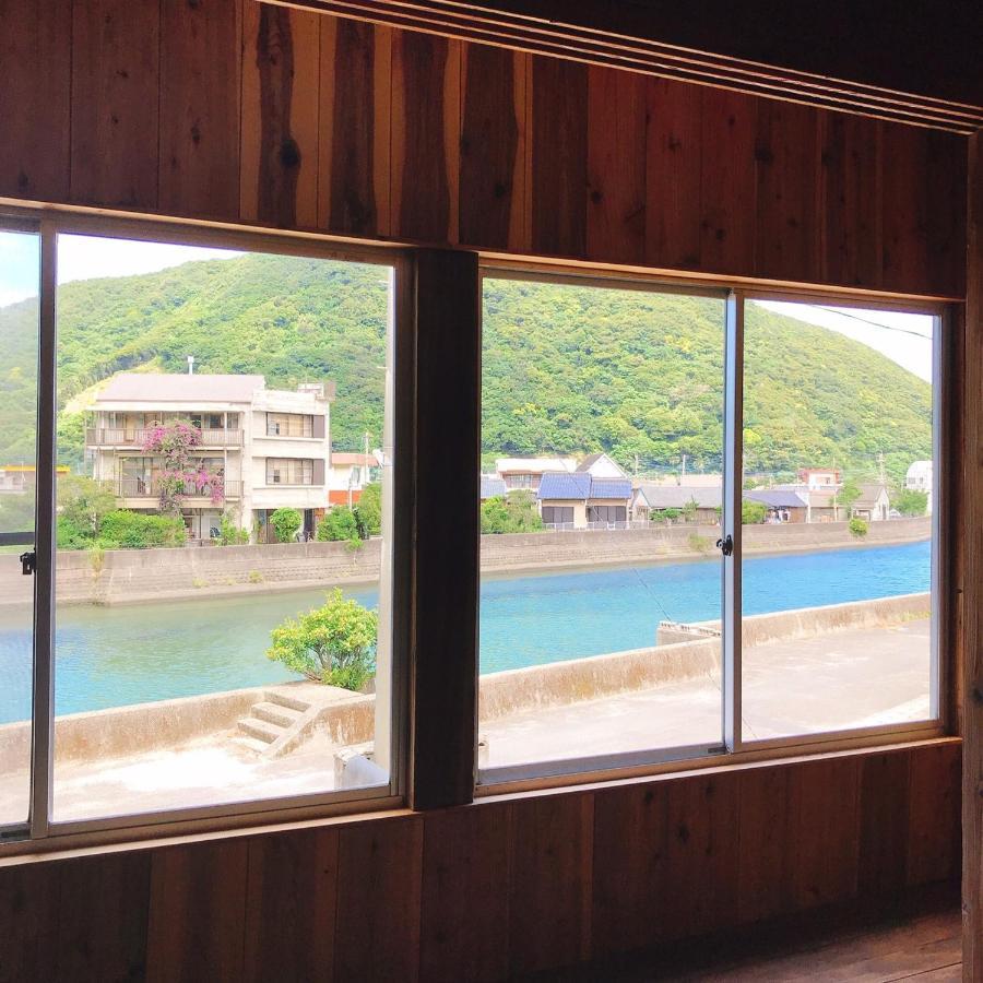 屋久杉楼 七福 Hotel Yakushima  Exterior photo