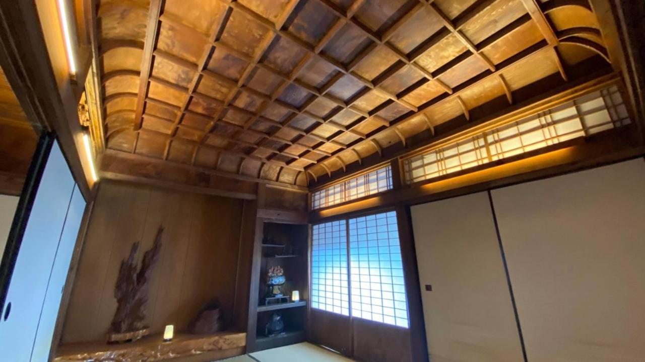 屋久杉楼 七福 Hotel Yakushima  Exterior photo