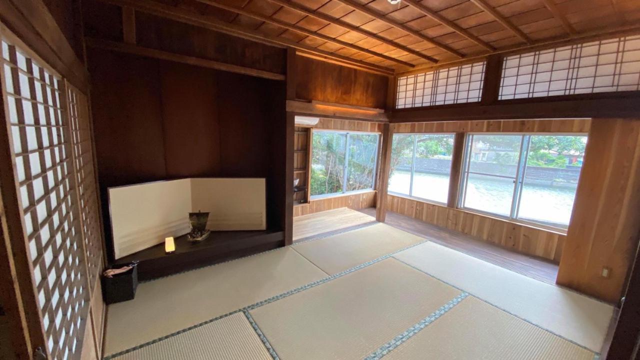 屋久杉楼 七福 Hotel Yakushima  Exterior photo