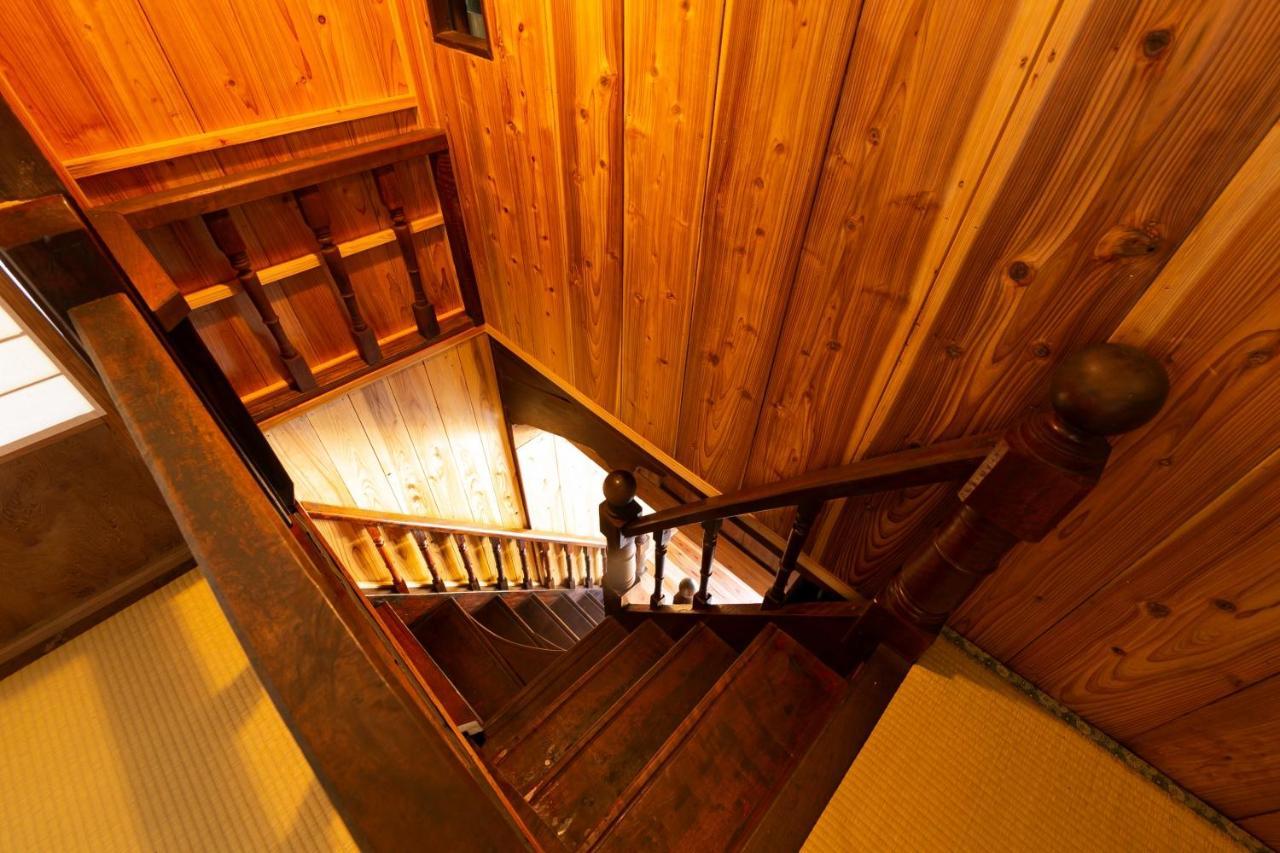 屋久杉楼 七福 Hotel Yakushima  Exterior photo